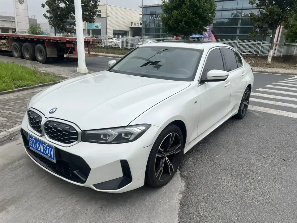 BMW 3 Series 2023