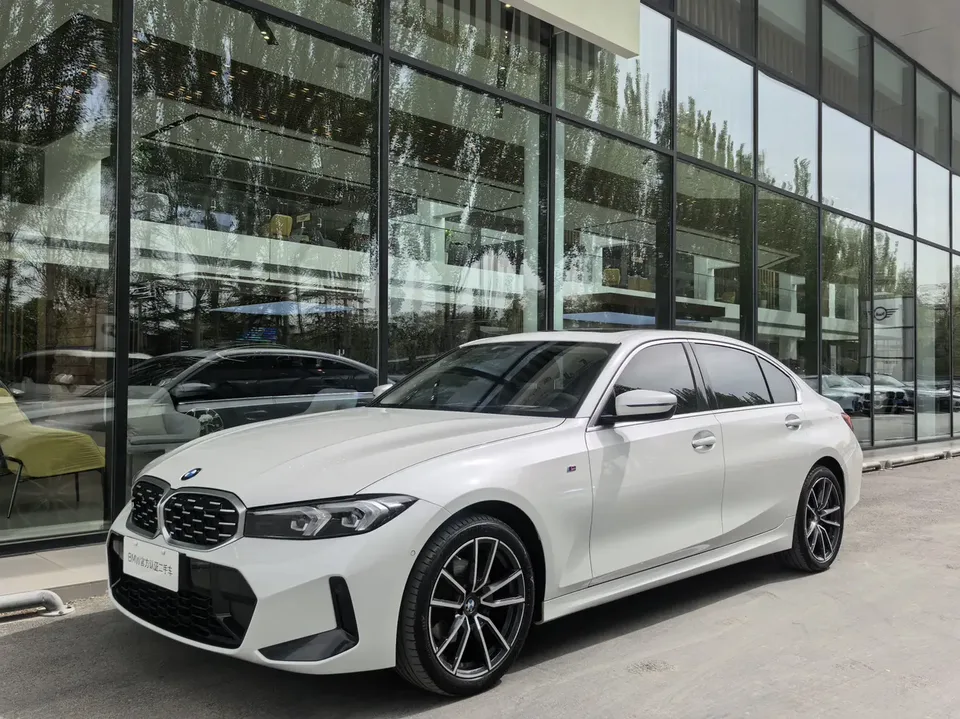 BMW 3 Series 2023