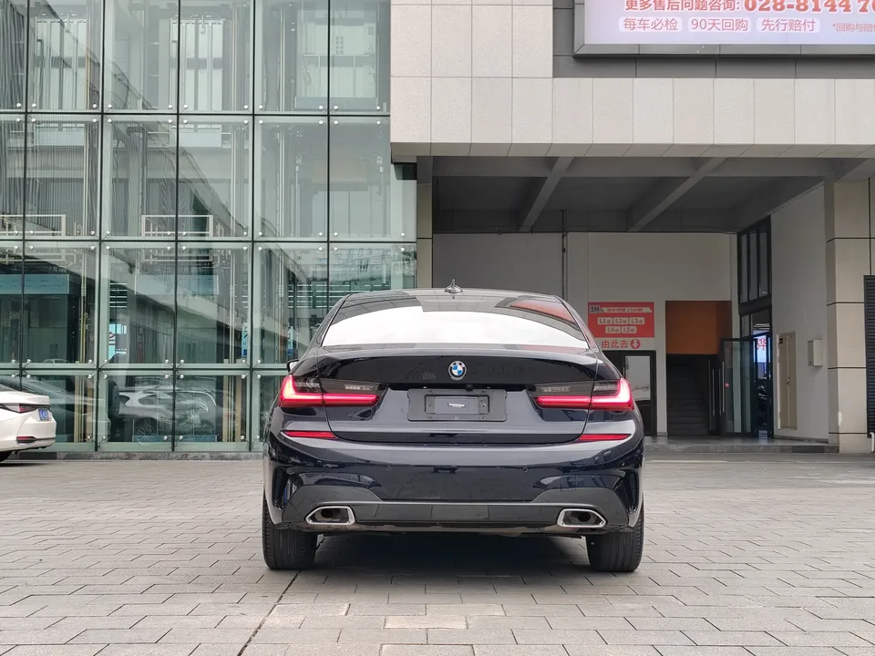 BMW 3 Series BMW 3 Series 2022 325Li M Sport Package 2022 — thumbnail 2