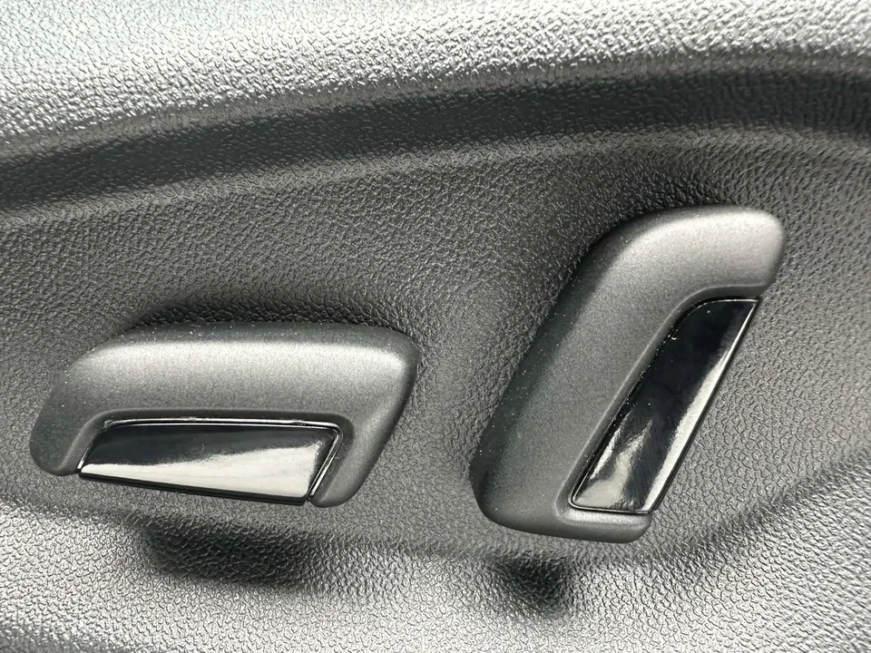 Jetta VS7 280TSI Automatic High Gloss Glory Edition 2023 — миниатюра 5