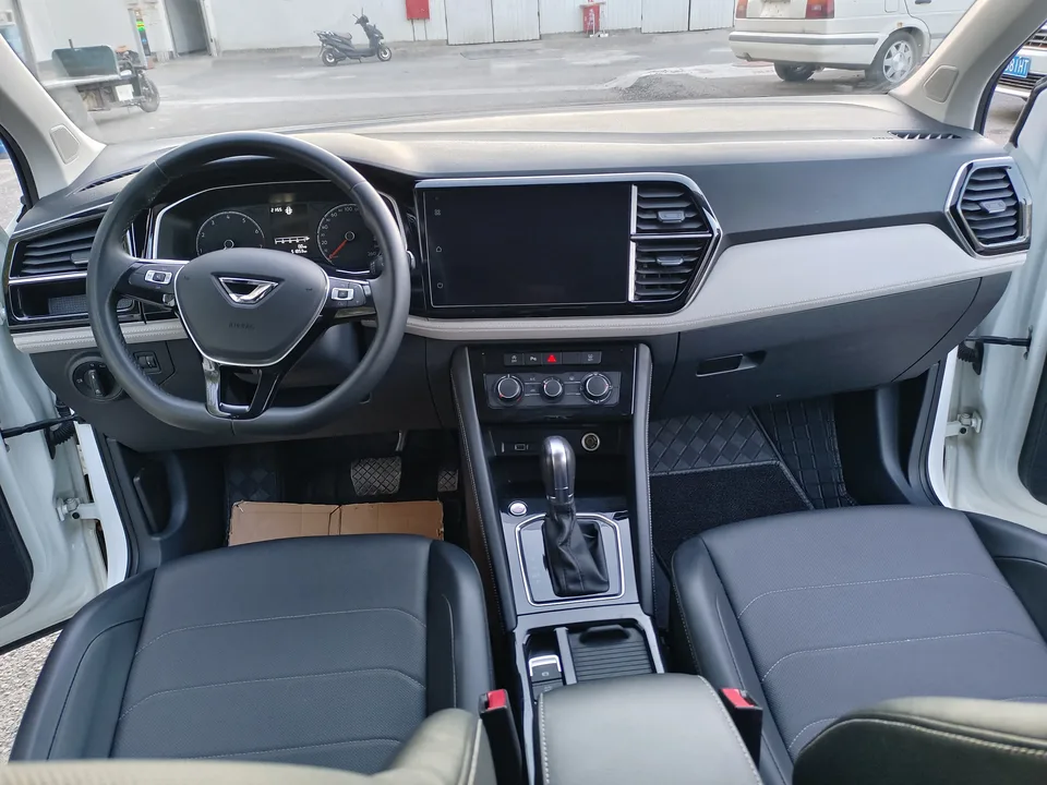 Jetta VS5 280TSI Automatic Joy Edition 2022 — миниатюра 5