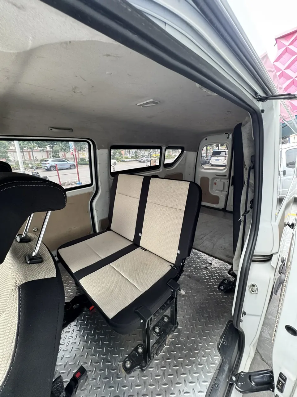 Changan span Crossstar V7 EV 316km Double Door Luxury 6 Seaters 2025 — thumbnail 5