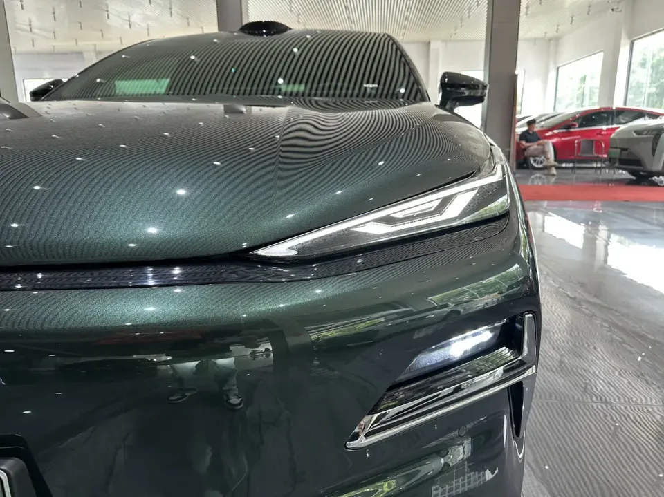 Geely Galaxy Star 8 PHEV 130km EM-P Starship Edition 2025 — миниатюра 5