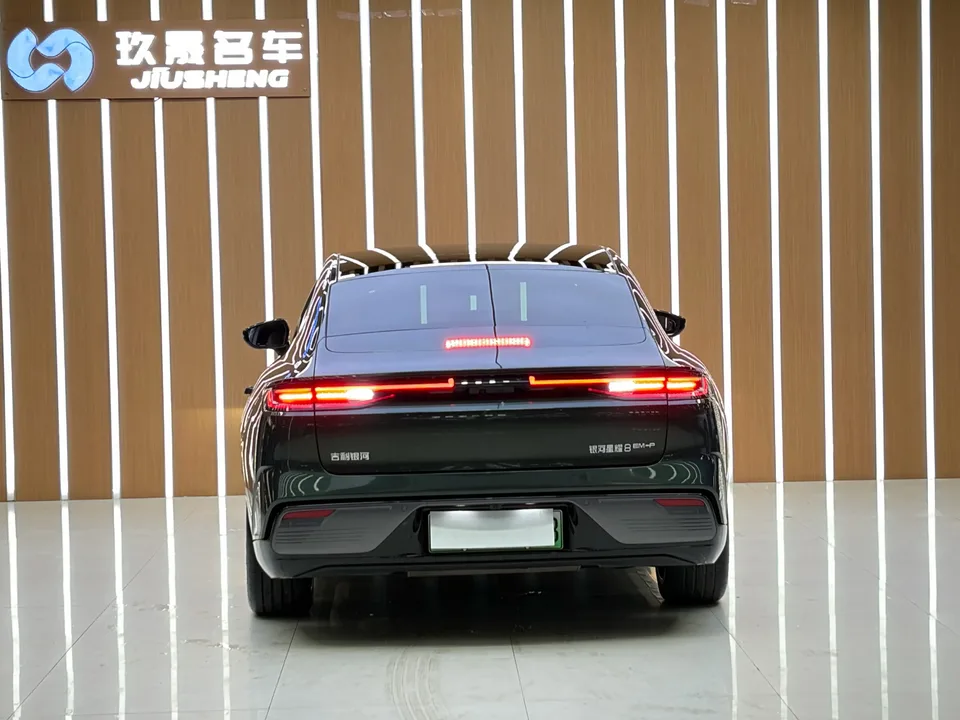 Geely Galaxy Star 8 PHEV 130km EM-P Starship Edition 2025 — миниатюра 2