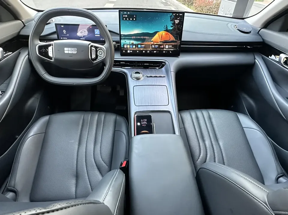 Geely Galaxy E5 440km Explorer Edition 2025 — миниатюра 3