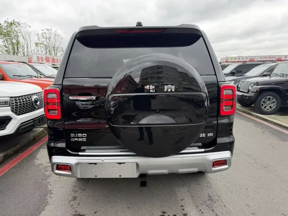 BAIC Beijing Off-road BJ60 Beijing Off-road BJ60 2022 2.0T automatic 11-piece seven-seater 2023 — thumbnail 2