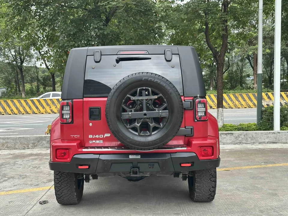 BAIC Beijing Off-road BJ40 Beijing Off-road BJ40 2023 2.0D Automatic 4WD Blade Hero Edition Knight Edition 2024 — миниатюра 2