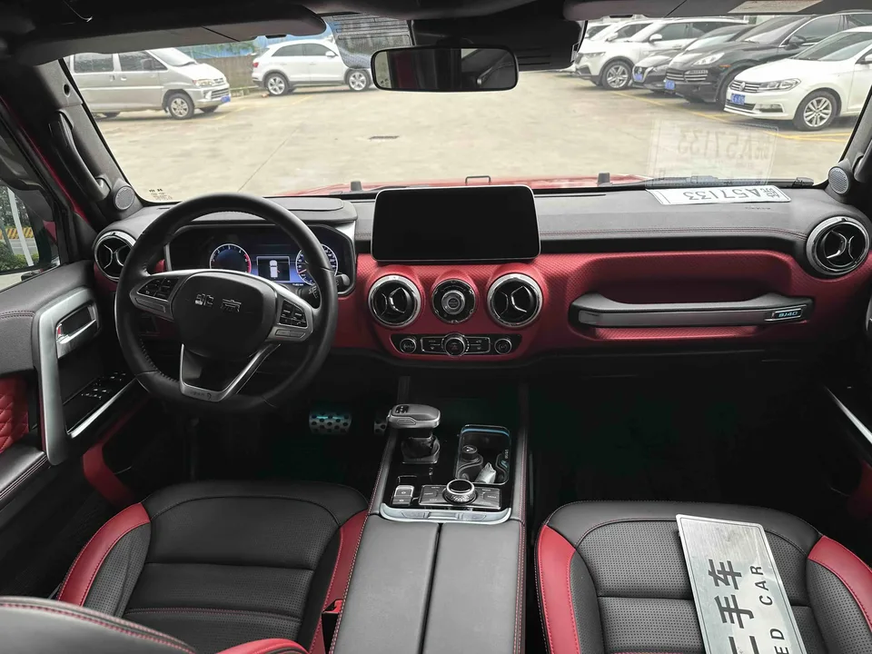 BAIC Beijing Off-road BJ40 Beijing Off-road BJ40 2023 2.0D Automatic 4WD Blade Hero Edition Knight Edition 2024 — миниатюра 3
