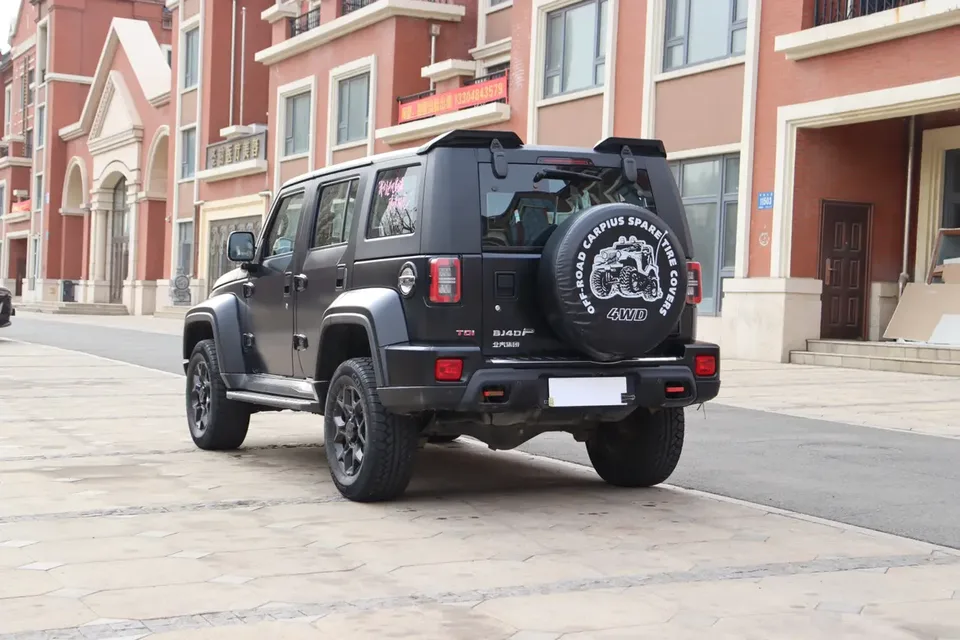 BAIC Beijing Off-road BJ40 Beijing Off-road BJ40 2023 2.0D Automatic 4WD Blade Hero Edition Knight Edition 2023 — миниатюра 4