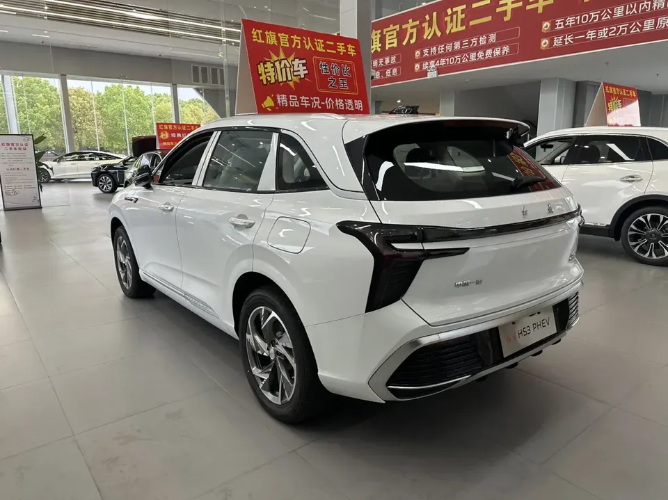 Hongqi HS3 PHEV 115km Jinwei Edition 2026 — миниатюра 2
