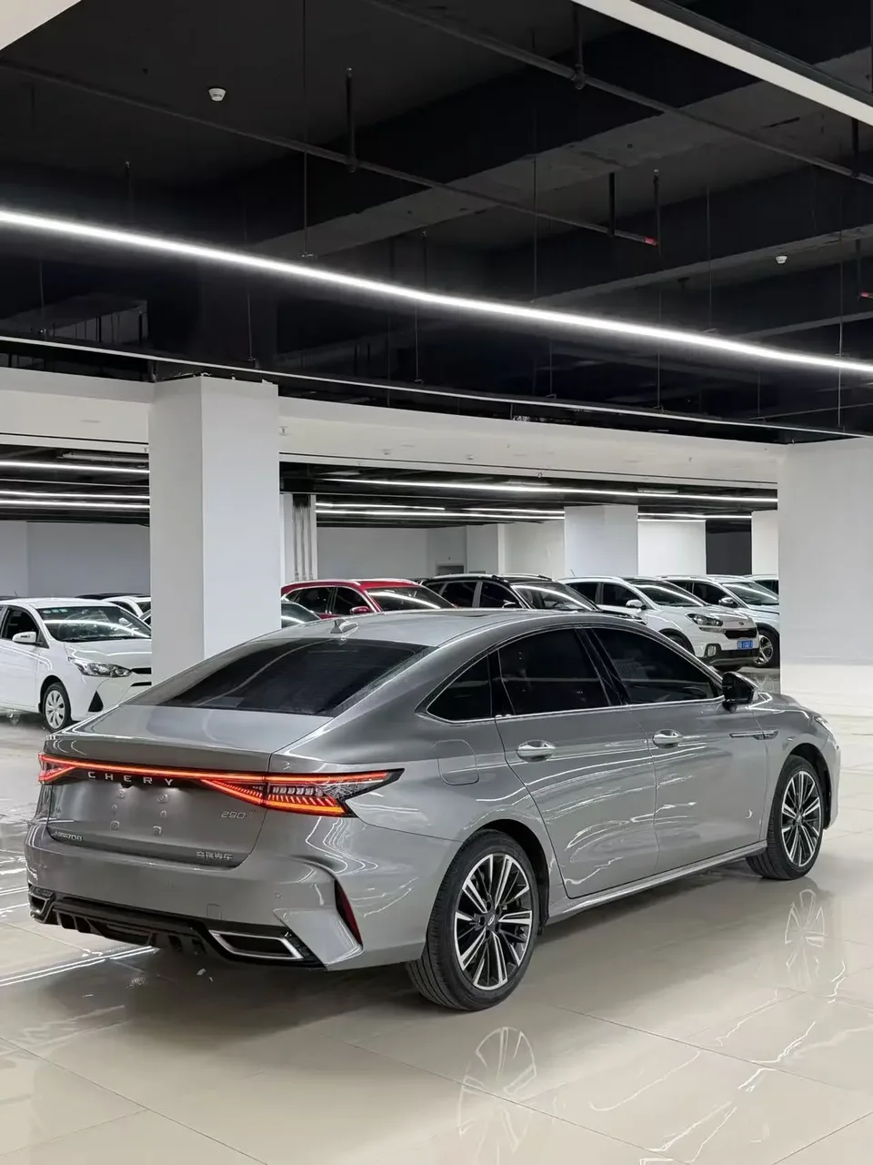 Chery Arrizo 8 1.6TGDI DCT Elegant 2022 — миниатюра 4