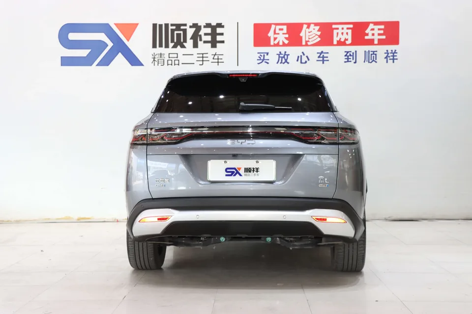 BYD Song L DM Intelligent Driving Edition DM-i 112KM Beyond Edition 2025 — миниатюра 2