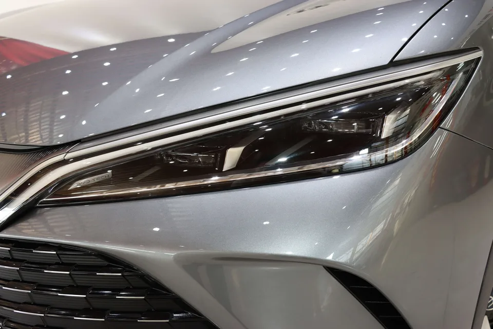 BYD Song L DM Intelligent Driving Edition DM-i 112KM Beyond Edition 2025 — миниатюра 3