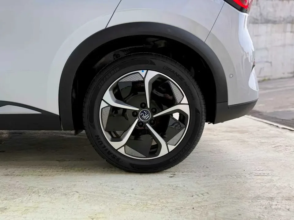 BYD Yuan Plus Honor Edition 510KM Leading Edition 2025 — миниатюра 5