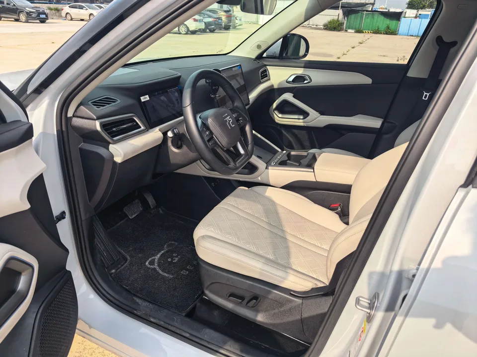 BYD Yuan Up Intelligent Driving Edition 401KM Leading Model 2025 — миниатюра 5