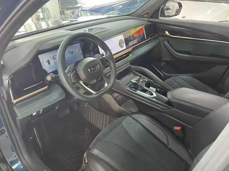 Geely Monjaro 2.0TD DCT EVO 2WD Premium Edition 2022 — миниатюра 5