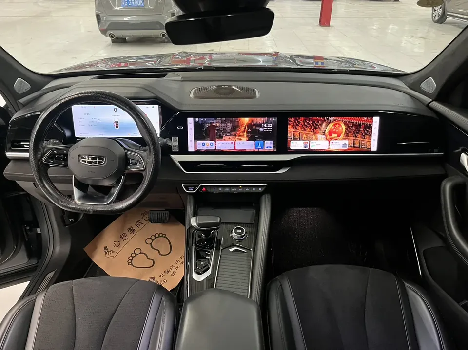 Geely Monjaro Xingyue L 2024 2.0TD High Power Automatic 2WD Skyline Edition 2024 — миниатюра 4