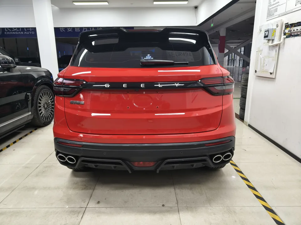 Geely Coolray SX11 240T DCT Diamond Edition 2022 — миниатюра 5