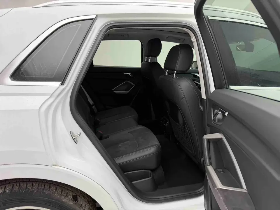 Audi Q3 Audi Q3 2022 35 TFSI Stylish Dynamic 2022 — thumbnail 5