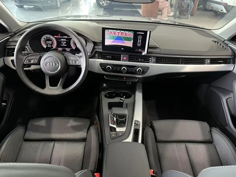 Audi a4 l 40 TFSI Fashion Dynamic Edition 2023 — миниатюра 3