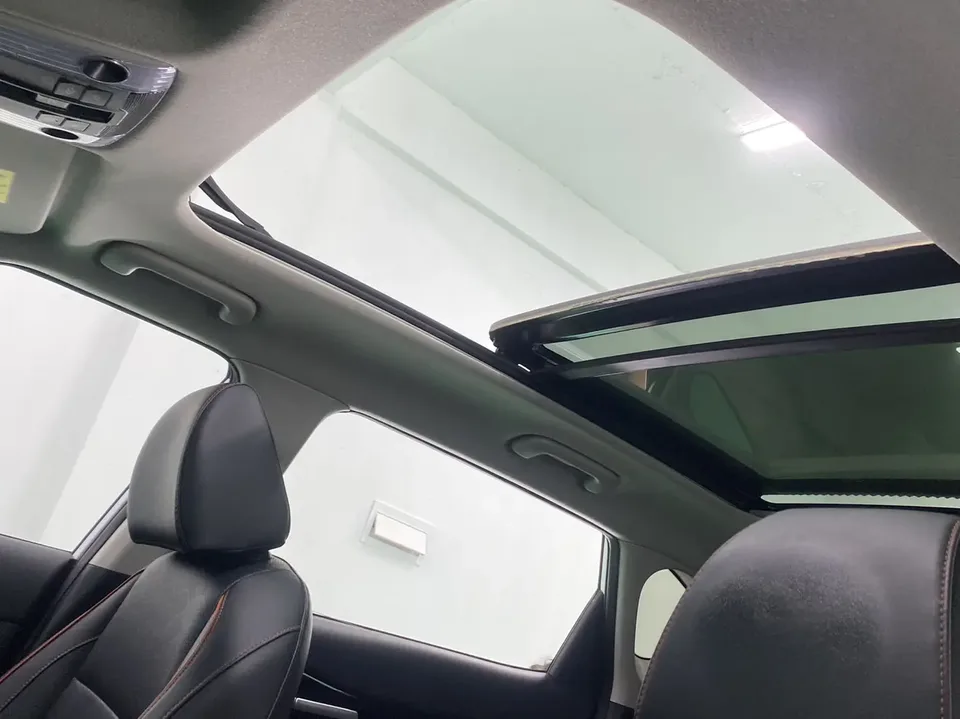Kia Seltos 1.5L IVT Premium Edition 2023 — миниатюра 5