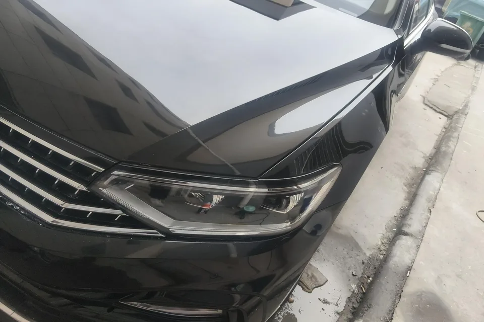 Volkswagen Magotan Magotan 2025 Public Edition 330TSI DSG Luxury Edition 2025 — миниатюра 4