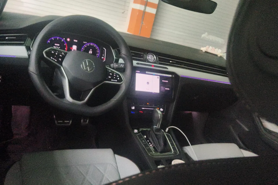 Volkswagen Magotan Magotan 2025 Public Edition 330TSI DSG Luxury Edition 2025 — миниатюра 5