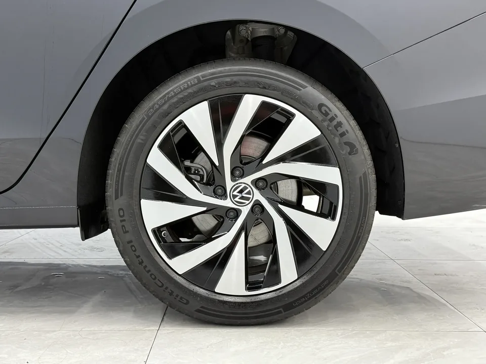 Volkswagen Passat Passat 2025 Pro 380TSI Starry Sky Dragon Edition 2025 — thumbnail 3