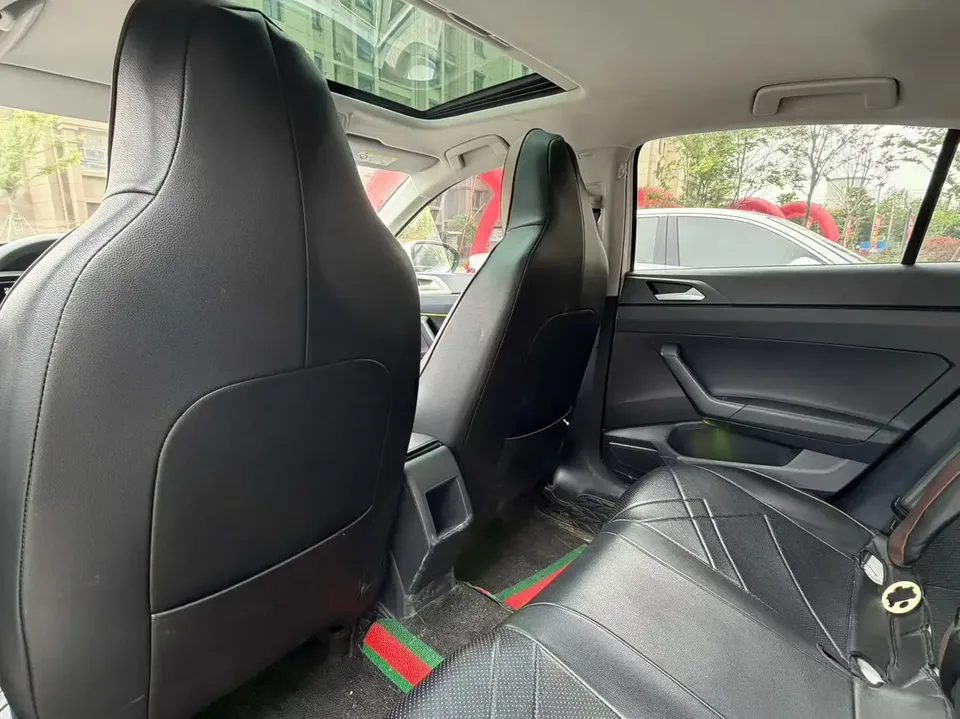 Volkswagen Lavida Lavida 2023 New 1.5L Automatic New Edition 2024 — thumbnail 3