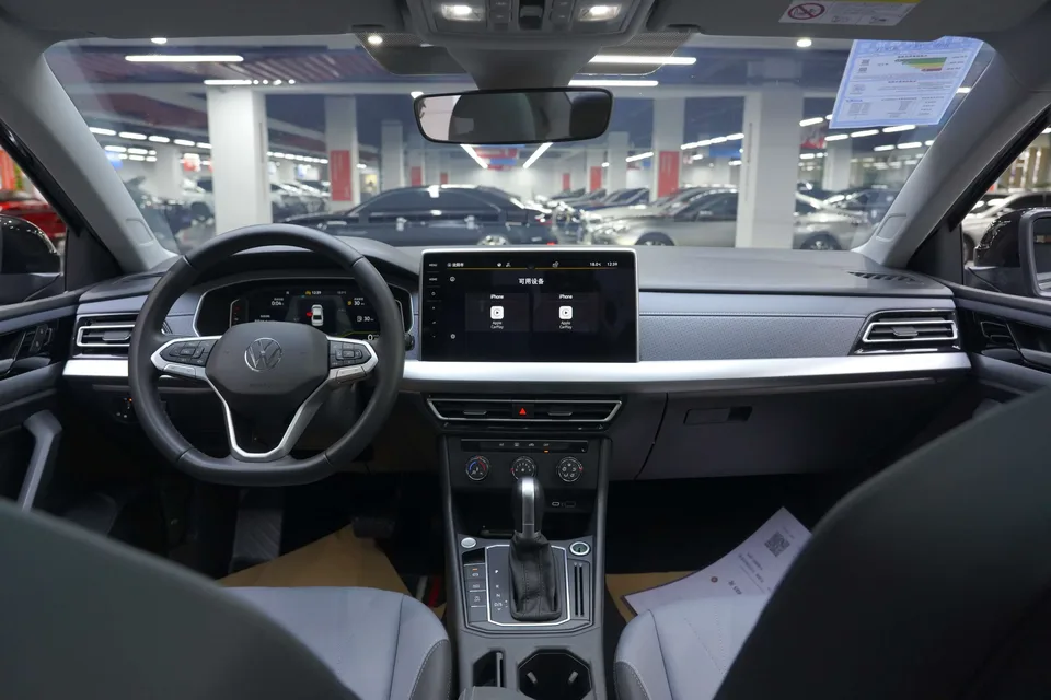 Volkswagen Lavida Lavida 2023 facelift 1.5L automatic starry sky 5 million version 2023 — thumbnail 3