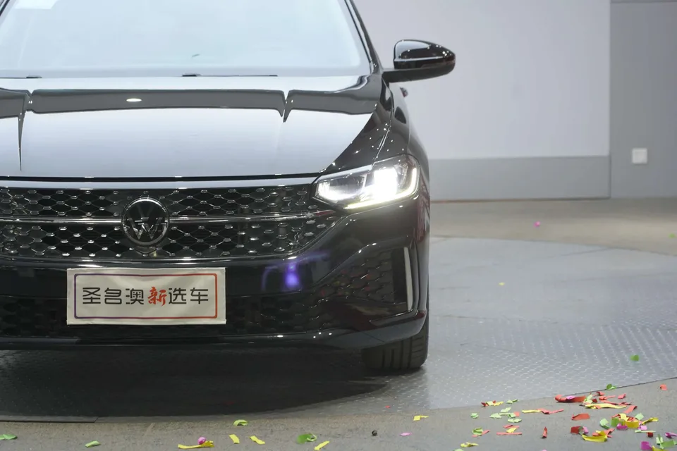 Volkswagen Lavida Lavida 2023 facelift 1.5L automatic starry sky 5 million version 2023 — thumbnail 5