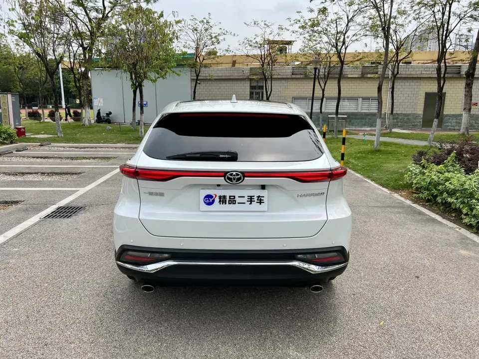 Toyota HARRIER Lingfang Harrier 2022 2.0L CVT 2WD Premium Edition 2022 — миниатюра 5