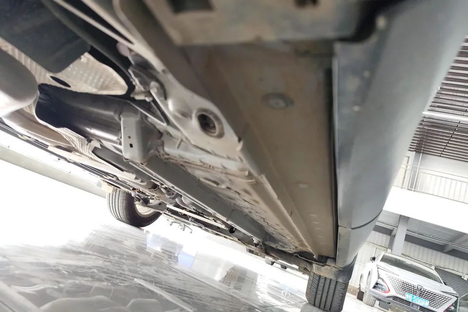 Toyota CorollaCross 2.0L CVT Pioneer Edition 2025 — миниатюра 3