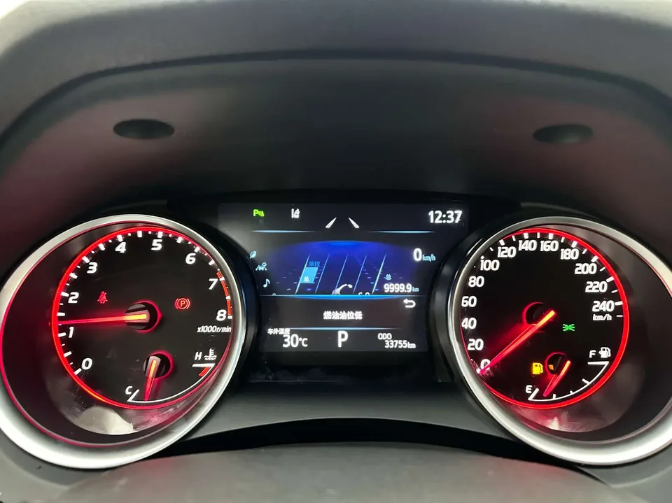 Toyota Camry 2.0S Cavalier Edition 2022 — миниатюра 4
