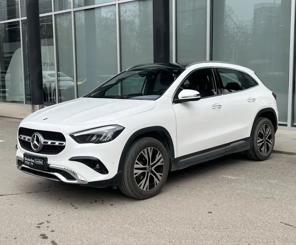 Mercedes-Benz GLA Mercedes-Benz GLA 2024 GLA 220 2024 — фото 1, купить с доставкой в Москву