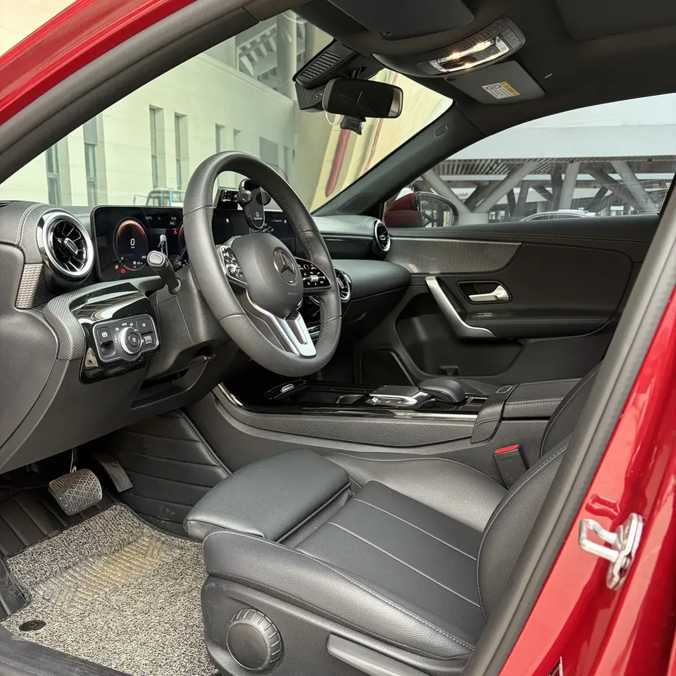 Mercedes-Benz Mercedes Benz A Class Mercedes-Benz A-Class 2022 A 200 L sports sedan dynamic version 2022 — миниатюра 4