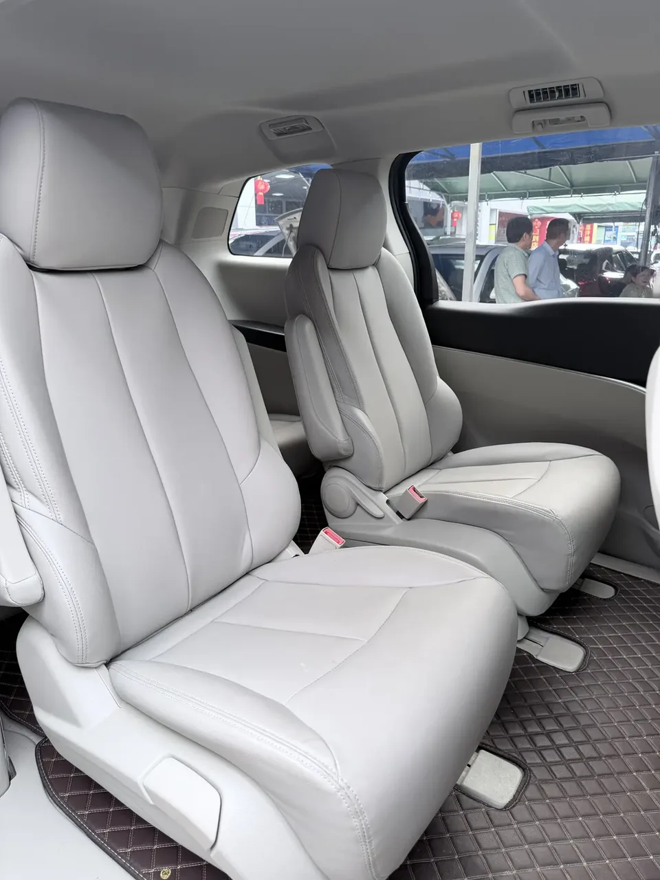 Buick GL8 Buick GL8 2022 Land Business Class 652T Comfort 2022 — thumbnail 5