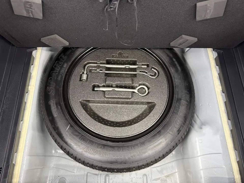 Honda VEZEL Binzhi 2023 1.5L CVT Pioneer Edition 2023 — thumbnail 4