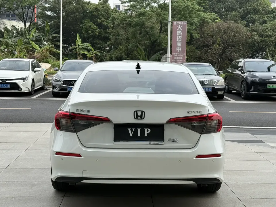Honda CIVIC Civic 240TURBO CVT Power Edition 2023 — миниатюра 2