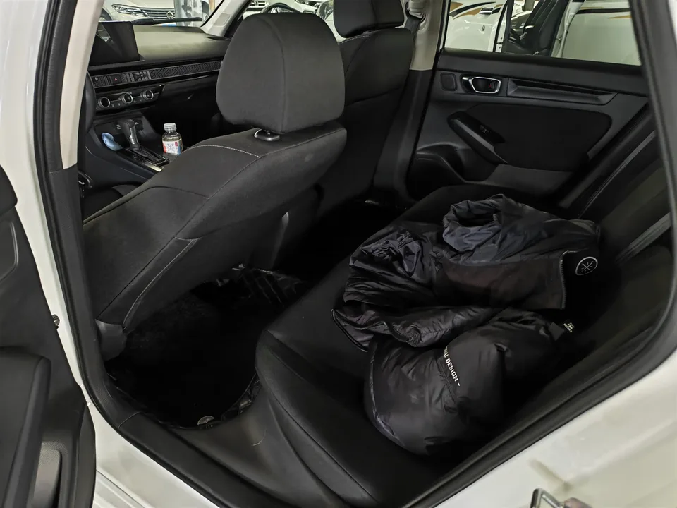 Honda CIVIC Civic 240TURBO CVT Dynamic C-position Customer Special Edition 2023 — миниатюра 3