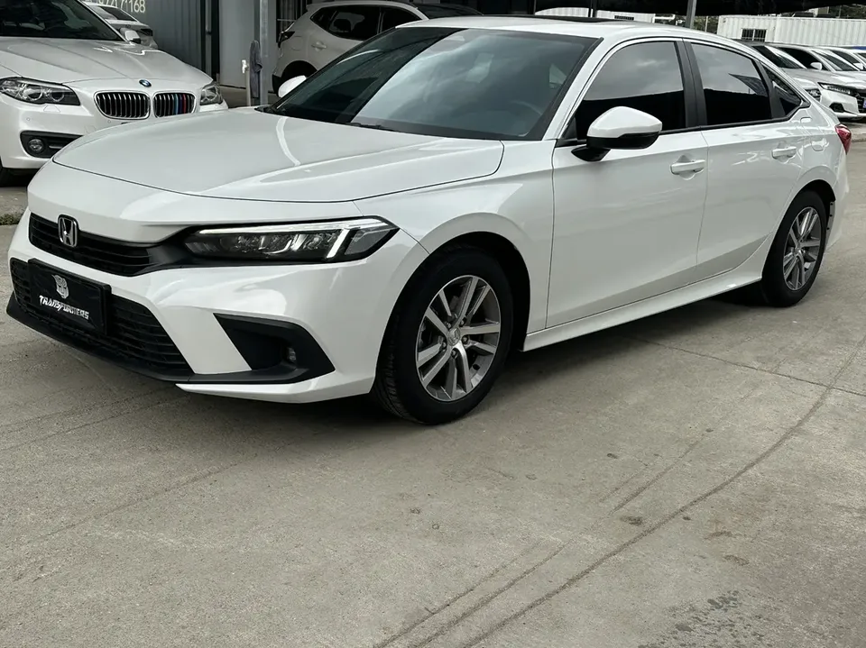 Honda CIVIC 2024