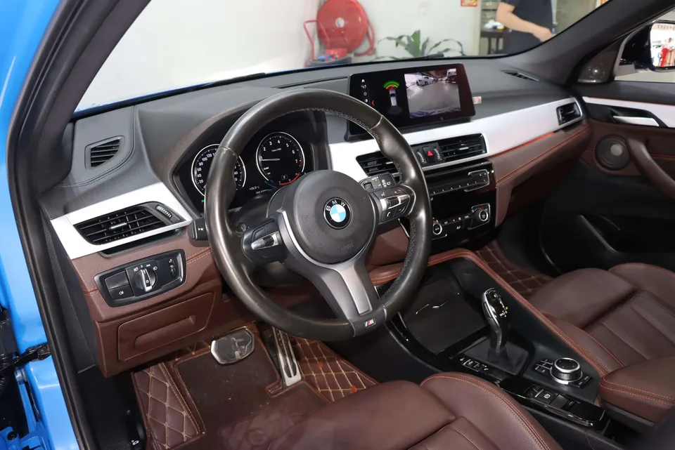 BMW X2 sDrive25i Night Edition 2023 — миниатюра 5