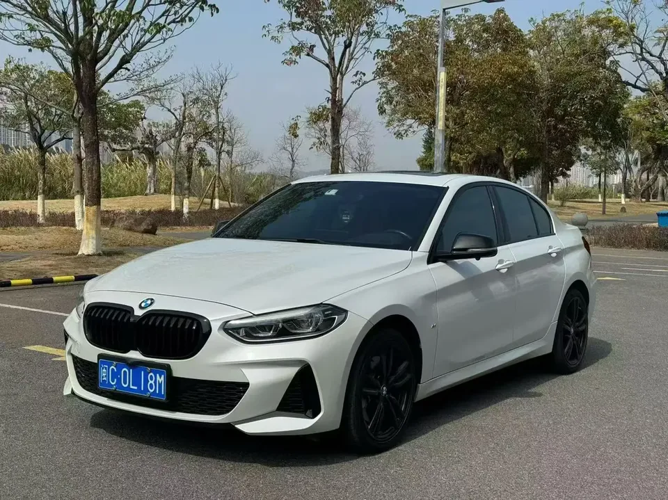 BMW 1 Series 2022