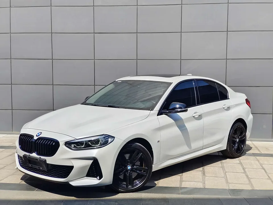 BMW 1 Series 2023