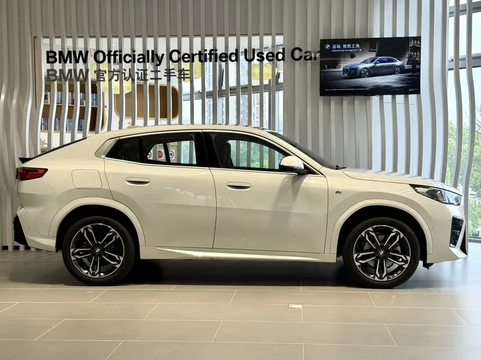 BMW X2 BMW X2 (imported) 2024 sDrive25i M Sport Package 2025 — thumbnail 2