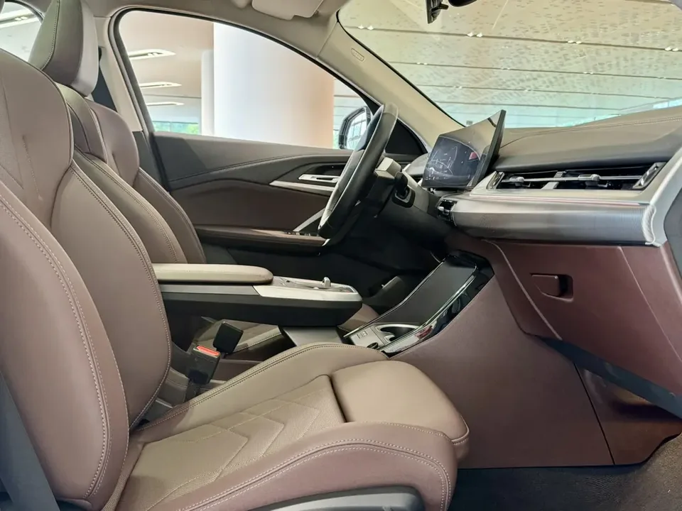 BMW X2 BMW X2 (imported) 2024 sDrive25i M Sport Package 2025 — thumbnail 5