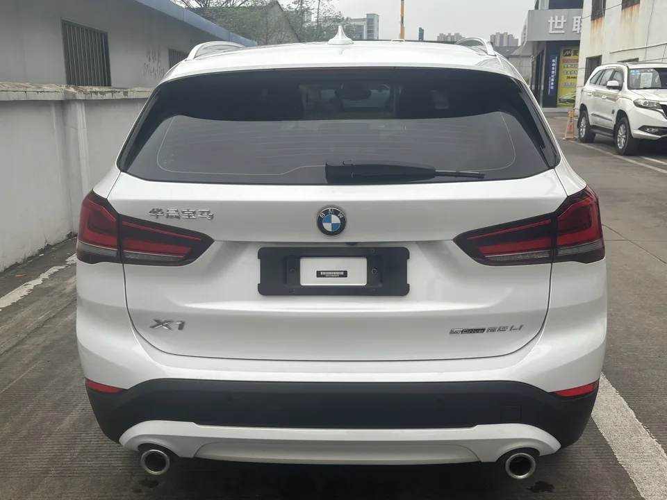 BMW X1 BMW X1 2022 sDrive25Li Leading Edition 2022 — миниатюра 5