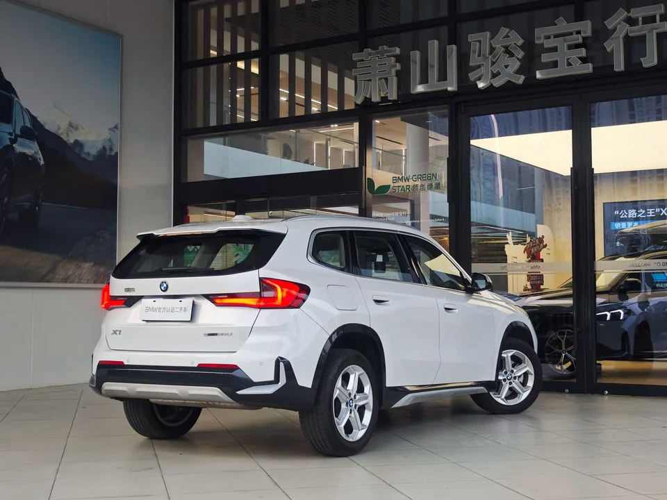 BMW X1 sDrive20Li X Design Package 2024 — миниатюра 2