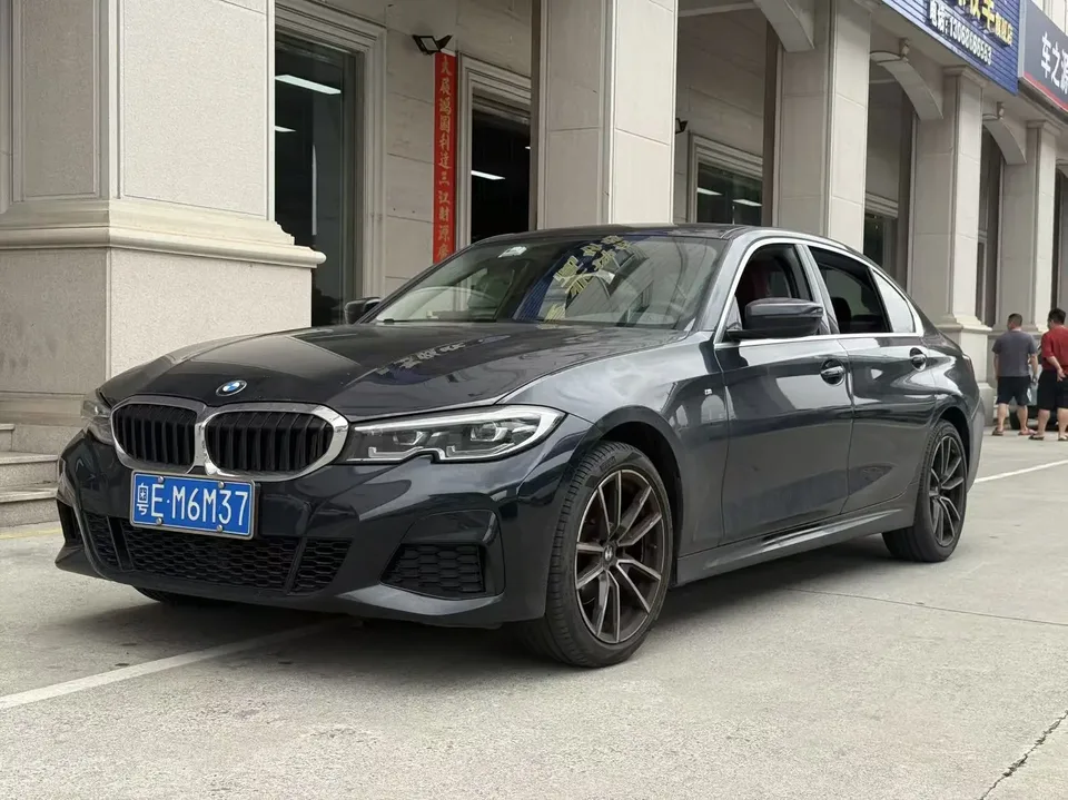 BMW 3 Series 2022