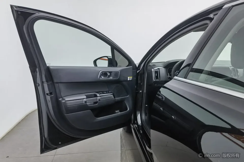 Citroen Citroen C6 400THP Comfort Edition 2023 — миниатюра 5